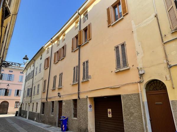 appartamento in vendita a Parma in zona Centro Storico