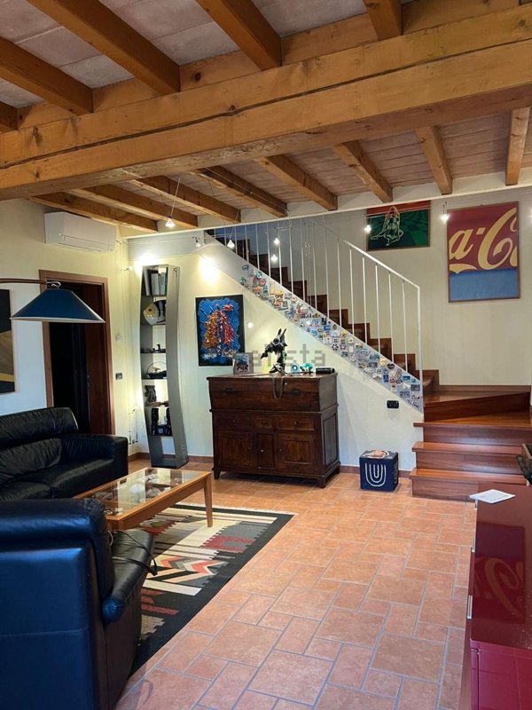 quadrivano in vendita a Parma