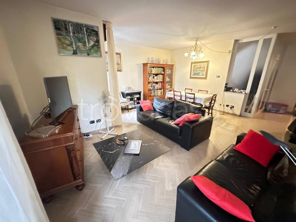 casa indipendente in vendita a Parma in zona Cittadella