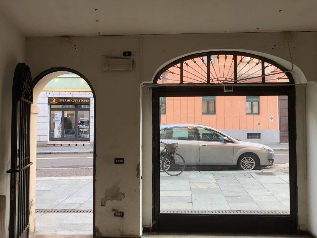 negozio in vendita a Parma