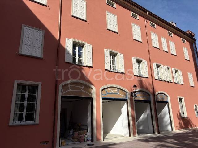 appartamento in vendita a Parma in zona Centro Storico