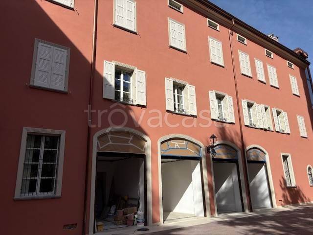 appartamento in vendita a Parma in zona Centro Storico