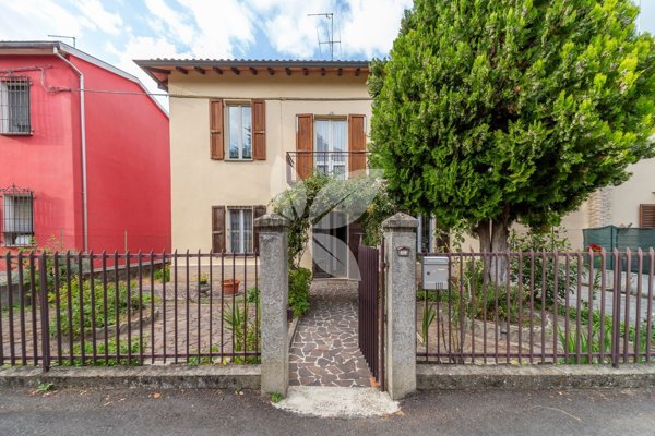 casa indipendente in vendita a Parma