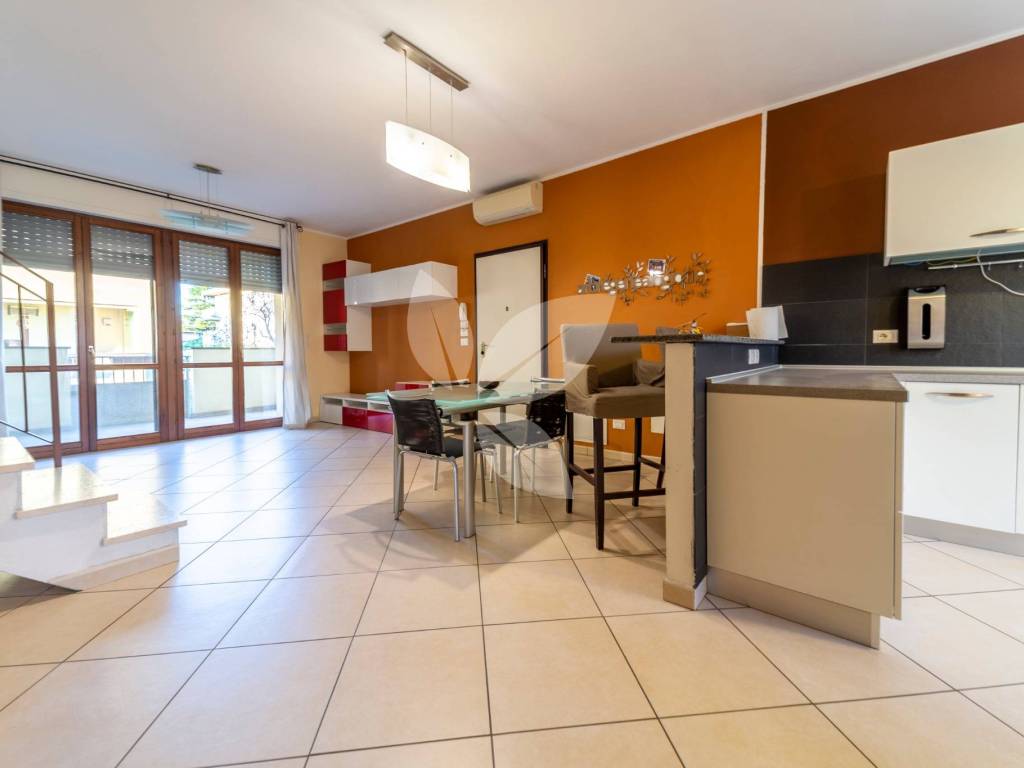 casa indipendente in vendita a Parma in zona San Leonardo