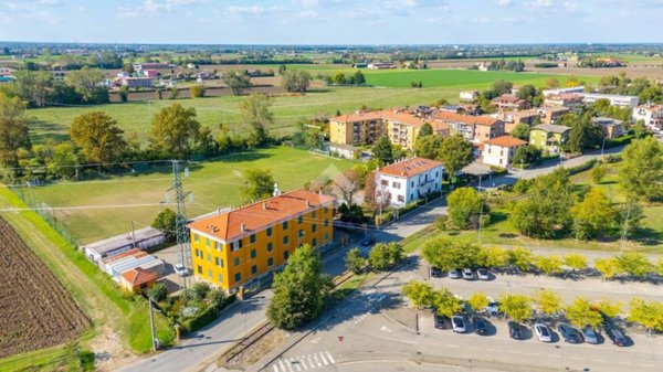 appartamento in vendita a Parma in zona Vicofertile
