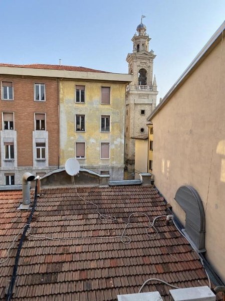appartamento in vendita a Parma in zona Centro Storico