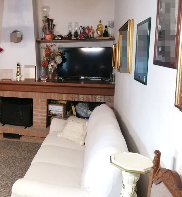 casa indipendente in vendita a Parma