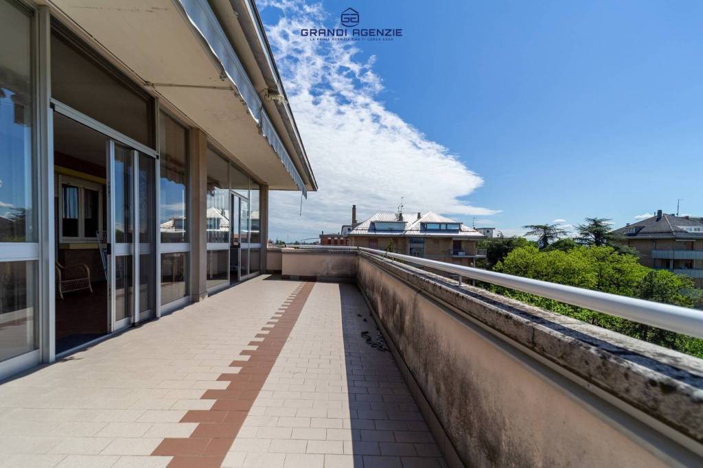 appartamento in vendita a Parma in zona Cittadella