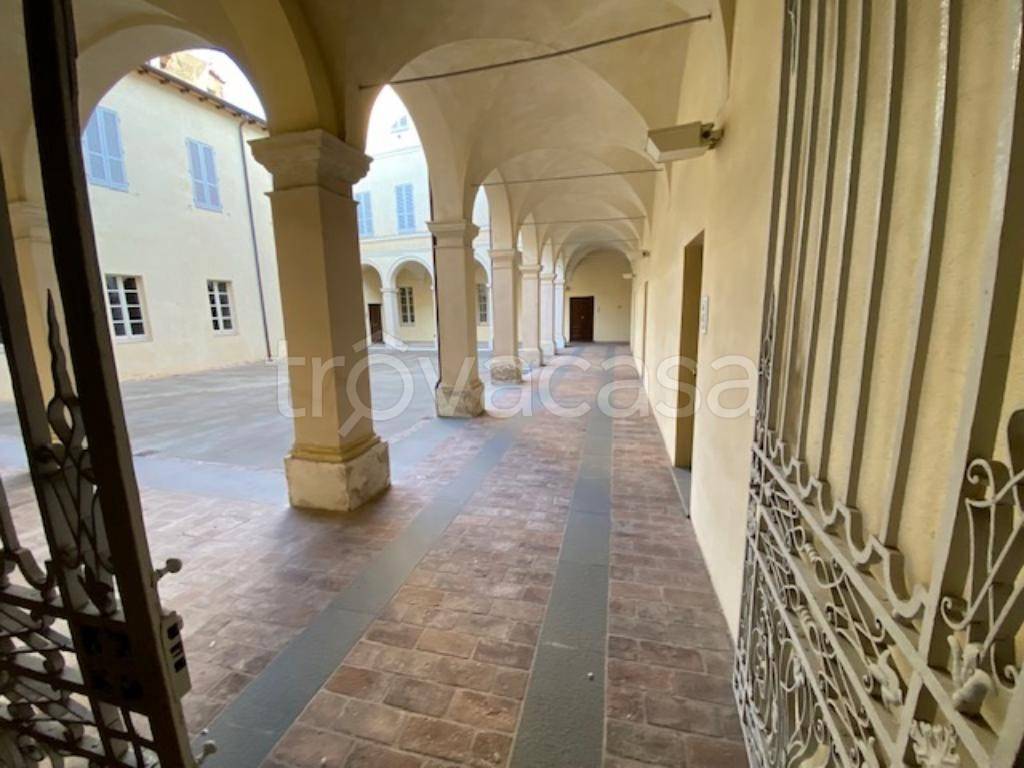 appartamento in vendita a Parma in zona Centro Storico