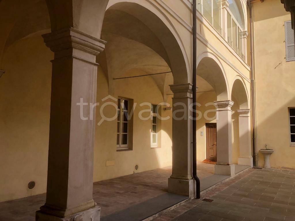 appartamento in vendita a Parma in zona Centro Storico