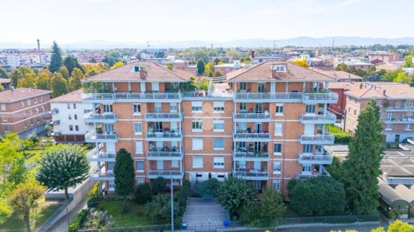 appartamento in vendita a Parma in zona San Lazzaro