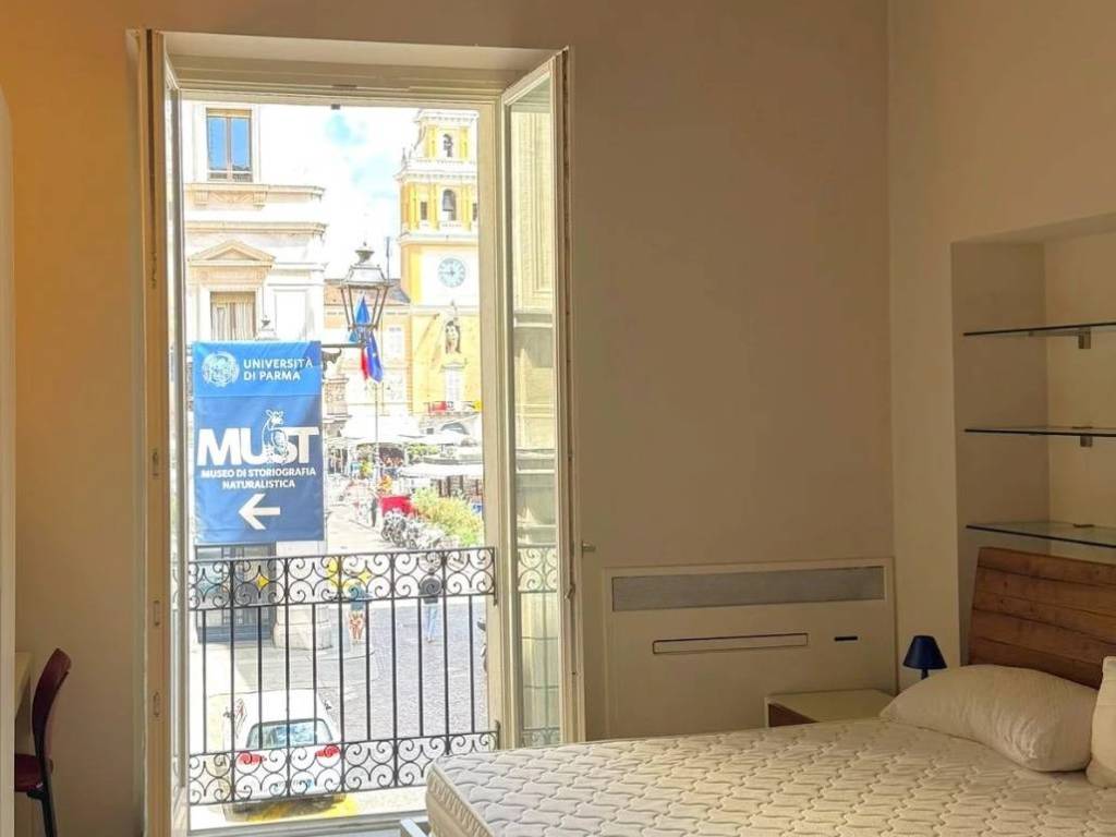 appartamento in vendita a Parma in zona Centro Storico