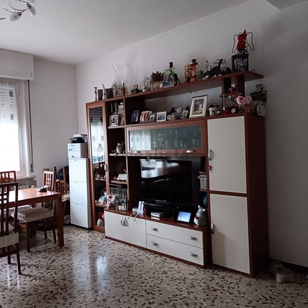 appartamento in vendita a Parma in zona Crocetta