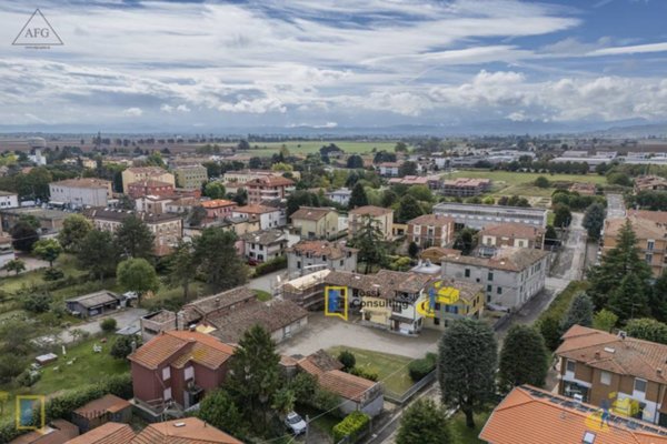 casa indipendente in vendita a Parma in zona Corcagnano