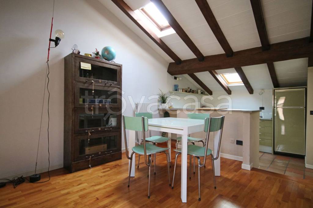 appartamento in vendita a Parma in zona Centro Storico