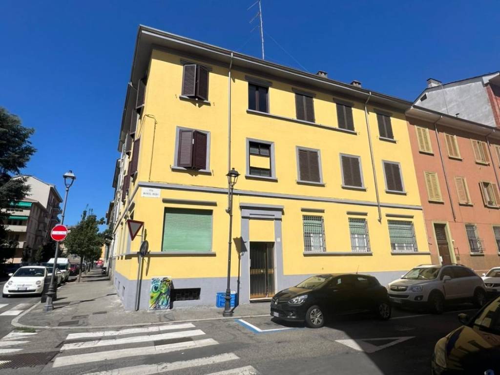 appartamento in vendita a Parma in zona Oltretorrente