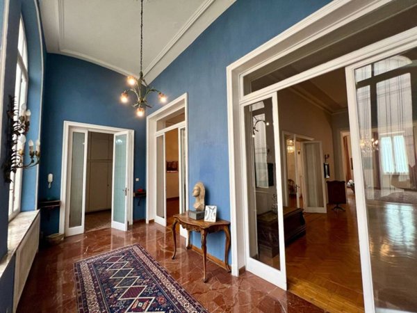 appartamento in vendita a Parma in zona Centro Storico