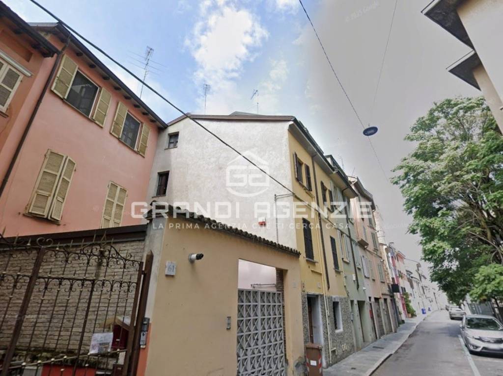 monolocale in vendita a Parma in zona Centro Storico