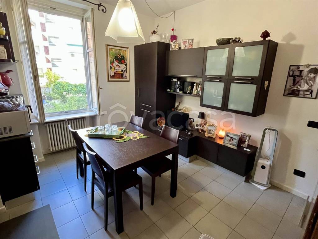 appartamento in vendita a Parma in zona Molinetto