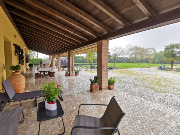 casa indipendente in vendita a Parma