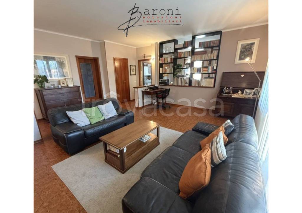 appartamento in vendita a Parma in zona Cittadella