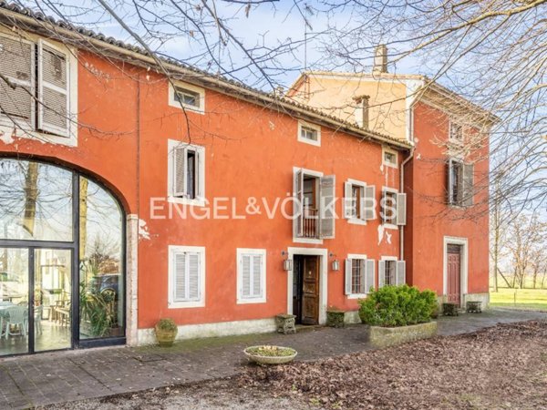 villa in vendita a Parma in zona Pilastrello