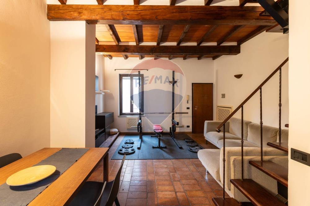 appartamento in vendita a Parma in zona Centro Storico