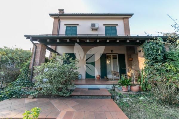 casa indipendente in vendita a Parma in zona Vicofertile