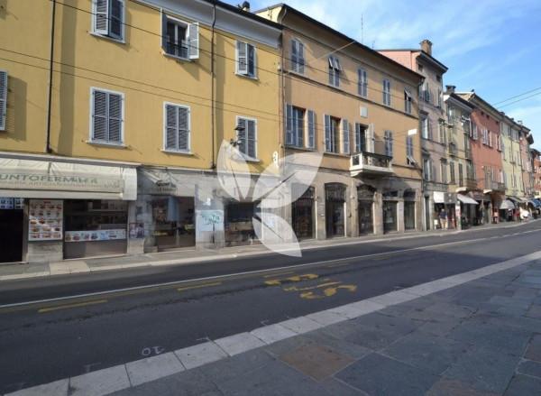 appartamento in vendita a Parma in zona Oltretorrente