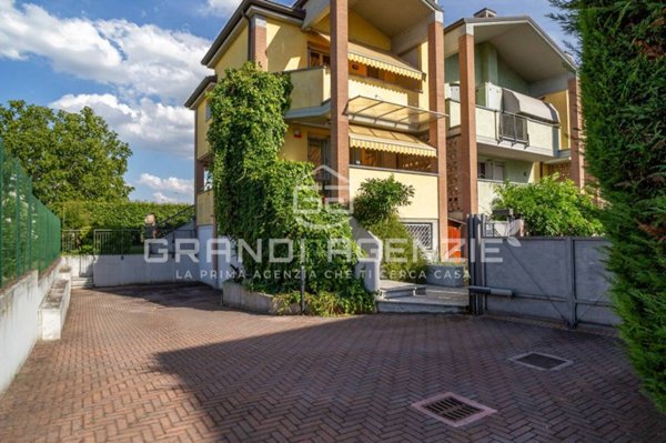 casa indipendente in vendita a Parma in zona Pilastrello