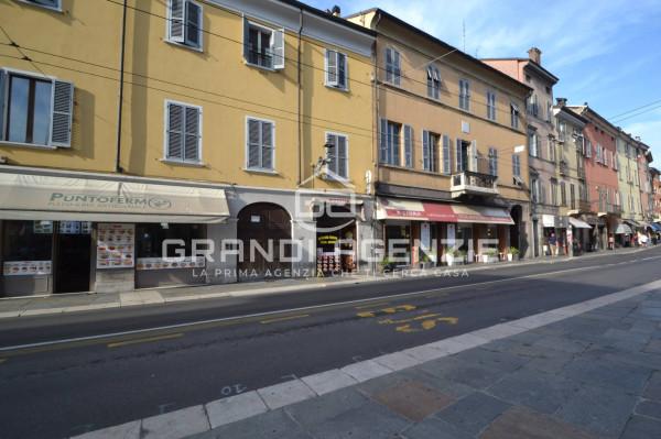 negozio in vendita a Parma in zona Oltretorrente
