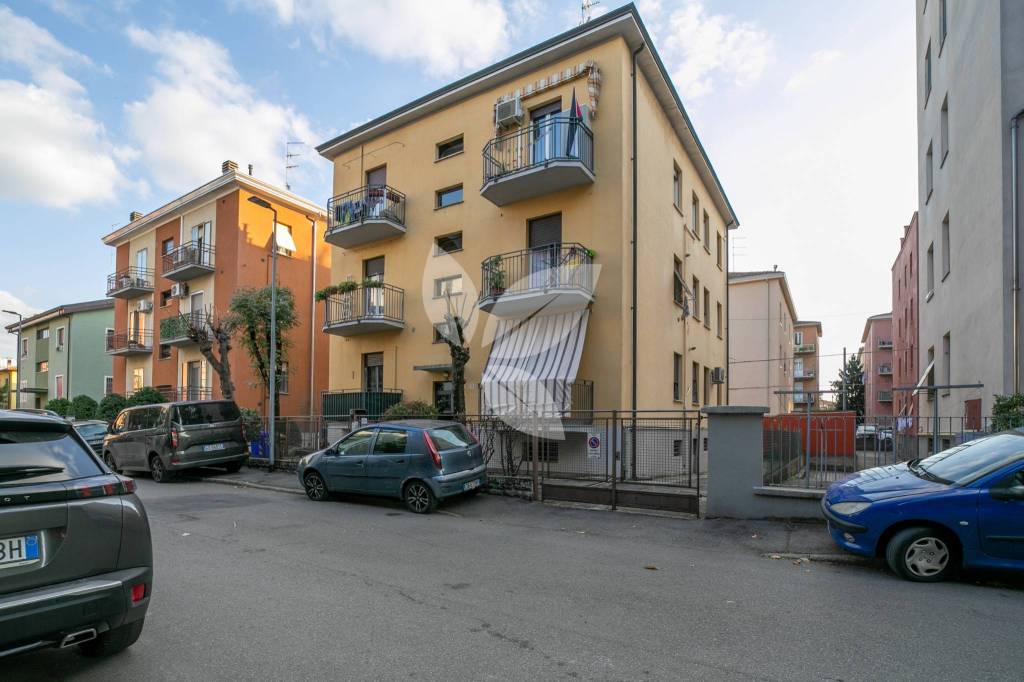 appartamento in vendita a Parma in zona San Leonardo
