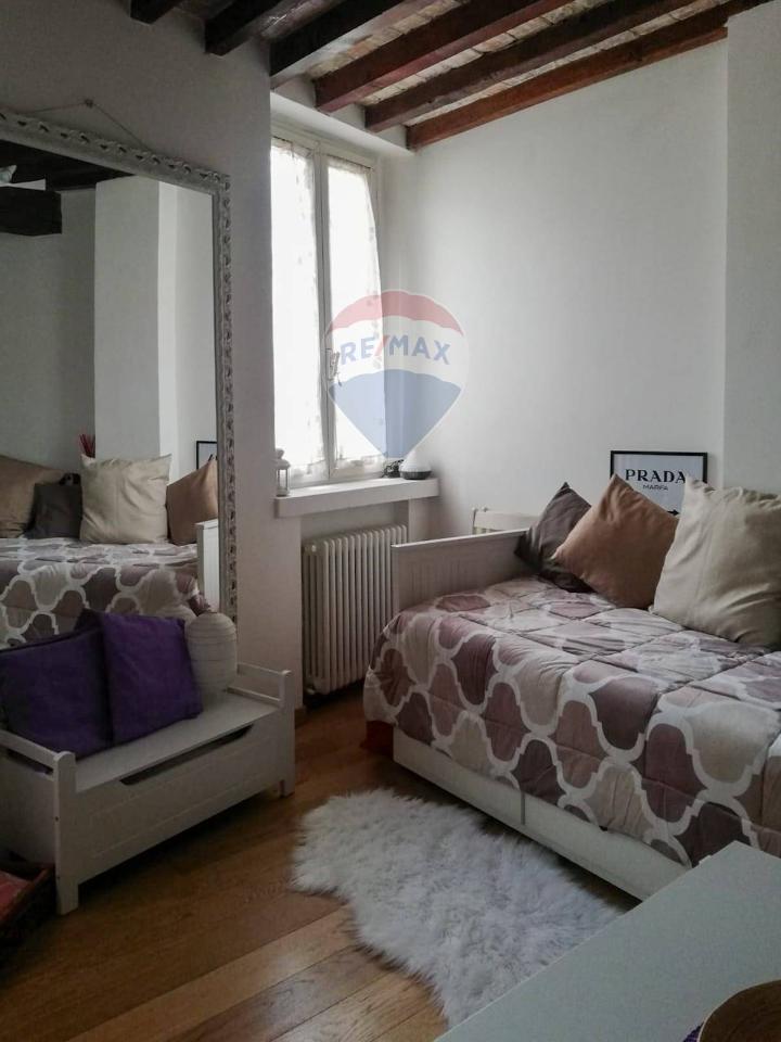 appartamento in vendita a Parma in zona Centro Storico