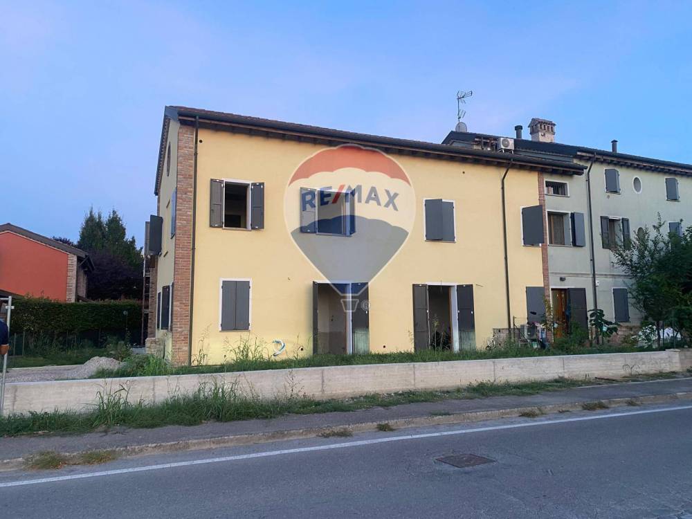 appartamento in vendita a Parma in zona Ugozzolo