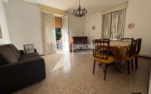 appartamento in vendita a Parma in zona Crocetta