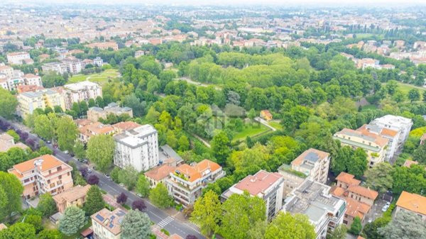 appartamento in vendita a Parma in zona Cittadella