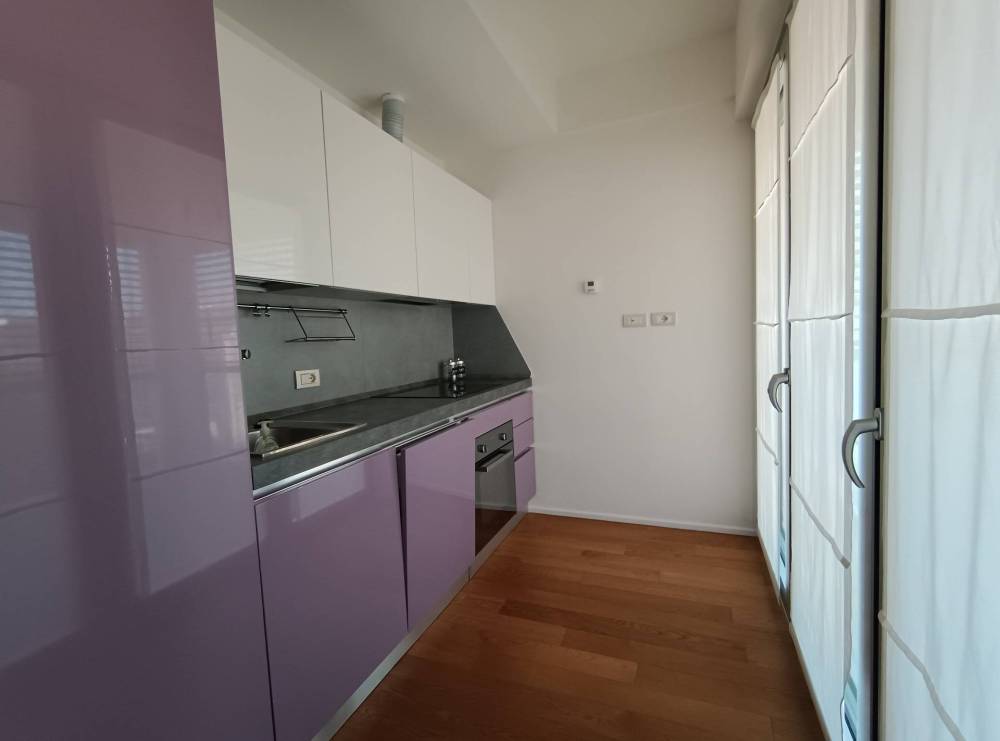 appartamento in vendita a Parma in zona San Leonardo