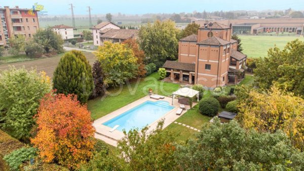 casa indipendente in vendita a Parma in zona Gaione