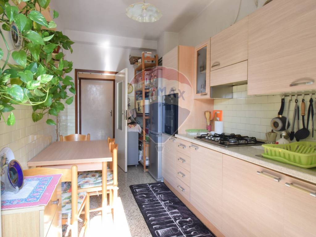 appartamento in vendita a Parma in zona Montanara