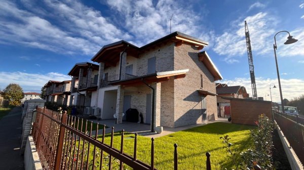 casa indipendente in vendita a Parma in zona Panocchia