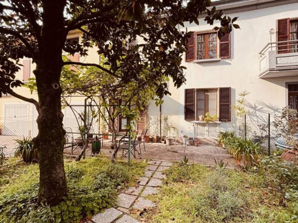 casa indipendente in vendita a Parma in zona Baganzola