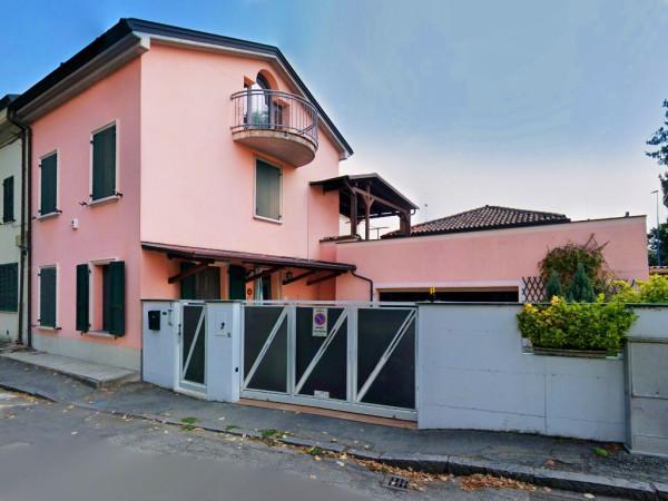 casa indipendente in vendita a Parma in zona Baganzola