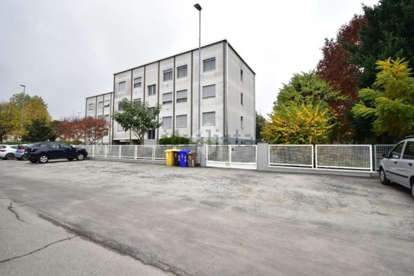 appartamento in vendita a Parma in zona Corcagnano