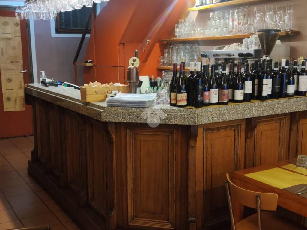 negozio in vendita a Parma in zona Centro Storico