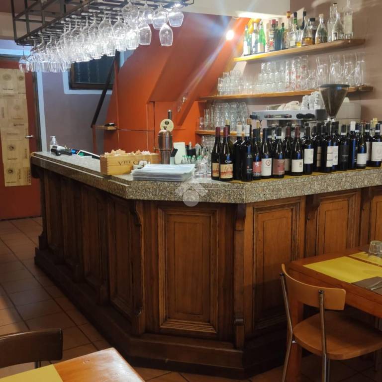 negozio in vendita a Parma in zona Centro Storico