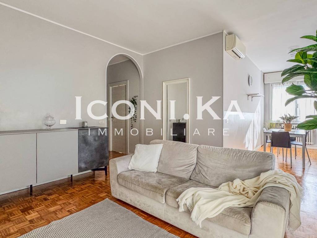 appartamento in vendita a Parma in zona Pilastrello