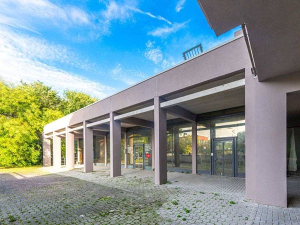 negozio in vendita a Parma in zona Gaione