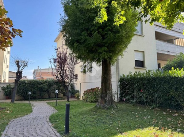 appartamento in vendita a Parma in zona San Leonardo
