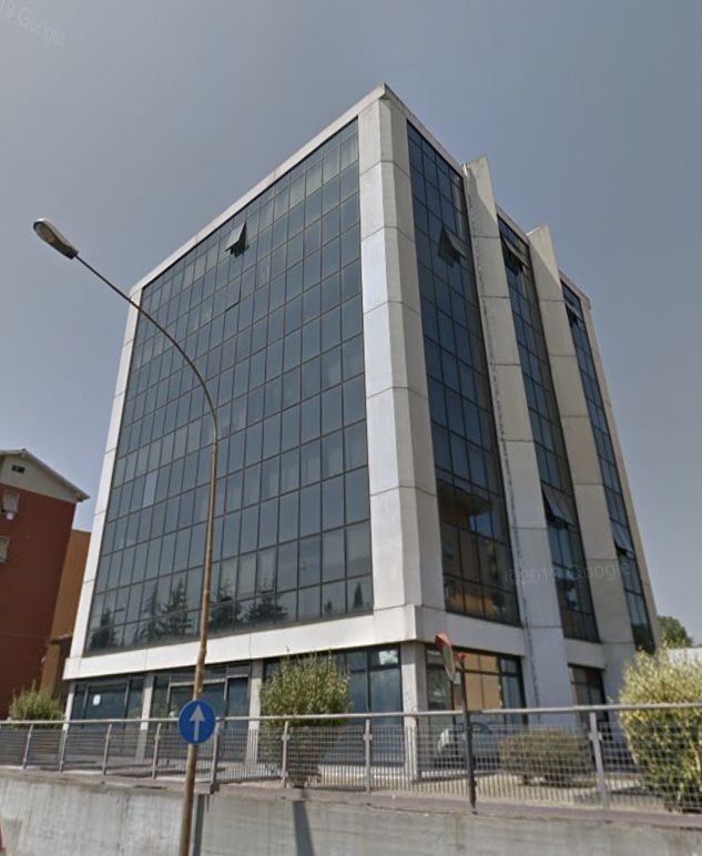 ufficio in vendita a Parma in zona San Lazzaro