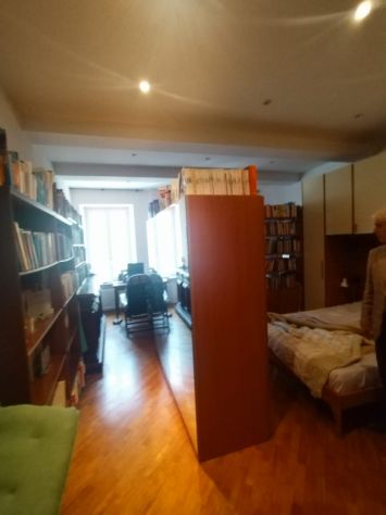 appartamento in vendita a Parma in zona Centro Storico